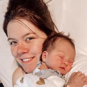 Meet your Posher, Emily